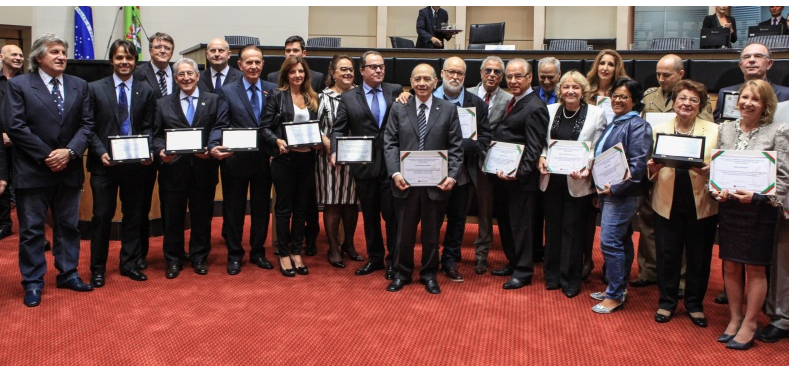 FIESC recebe homenagem do DIÁRIO CATARINENSE