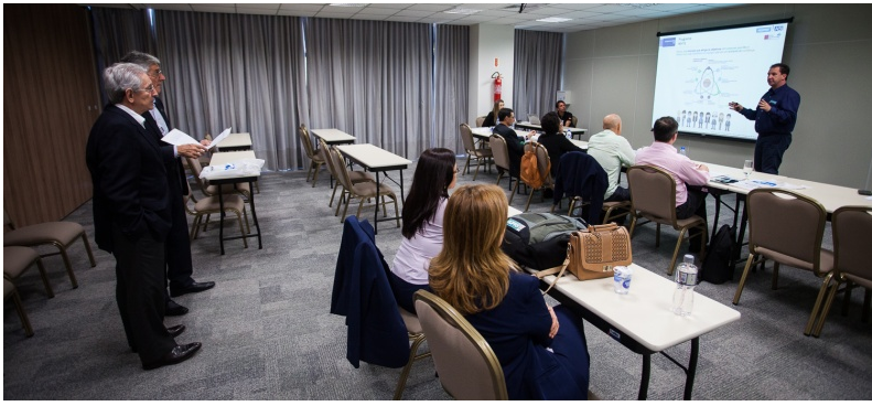 ﻿EMPRESAS apresentam Boas Práticas a jurados do PRÊMIO SC PELA EDUCAÇÃO