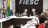 FIESC debate investimentos com delegações do Reino Unido e Coreia do Sul
