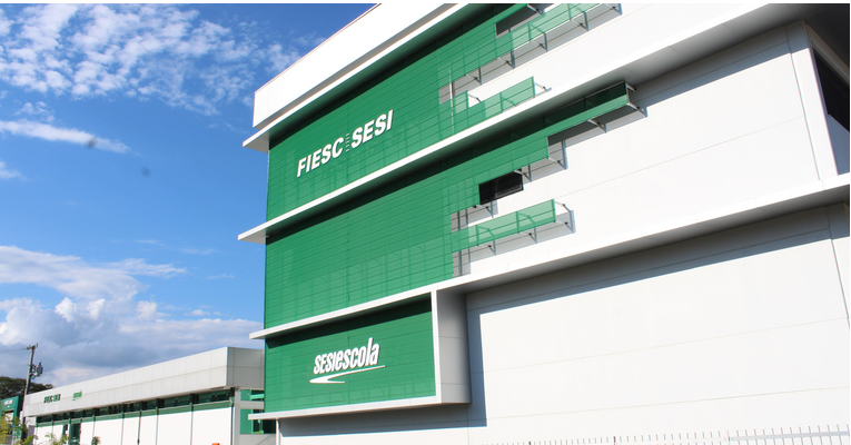 FIESC entrega nova unidade do SESI Escola em Rio do Sul
