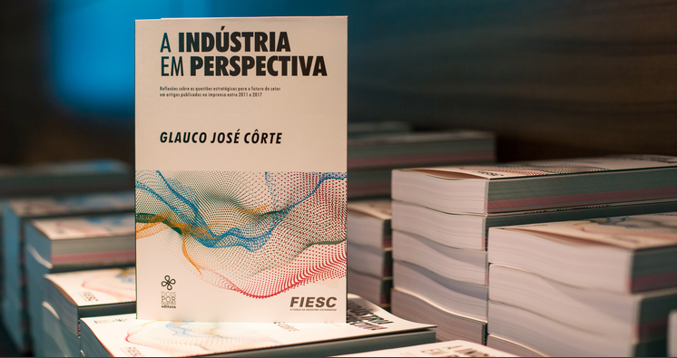 LIVRO REÚNE ARTIGOS sobre temas centrais da indústria