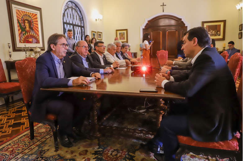 SETOR PRODUTIVO reúne-se com governador