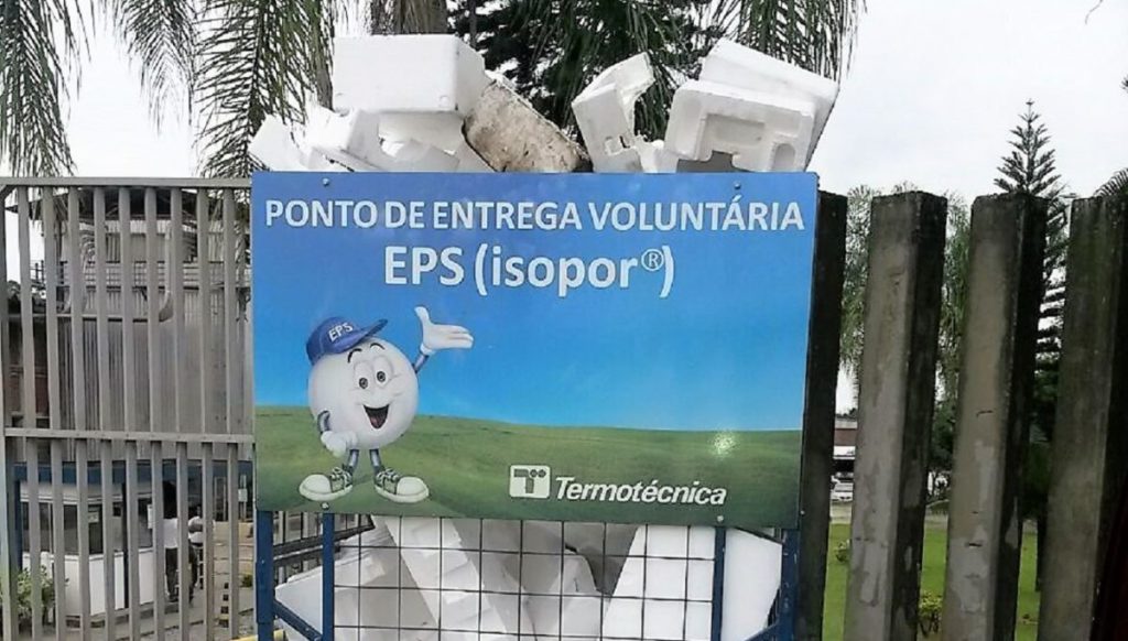 Carnaval e Sustentabilidade: TERMOTÉCNICA recicla toneladas de EPS em parceria com a Liga das Escolas de Samba de São Paulo
