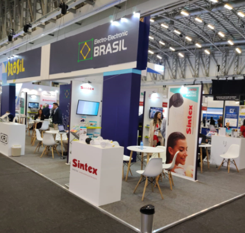 SINTEX comemora resultados da participação em feira na África do Sul