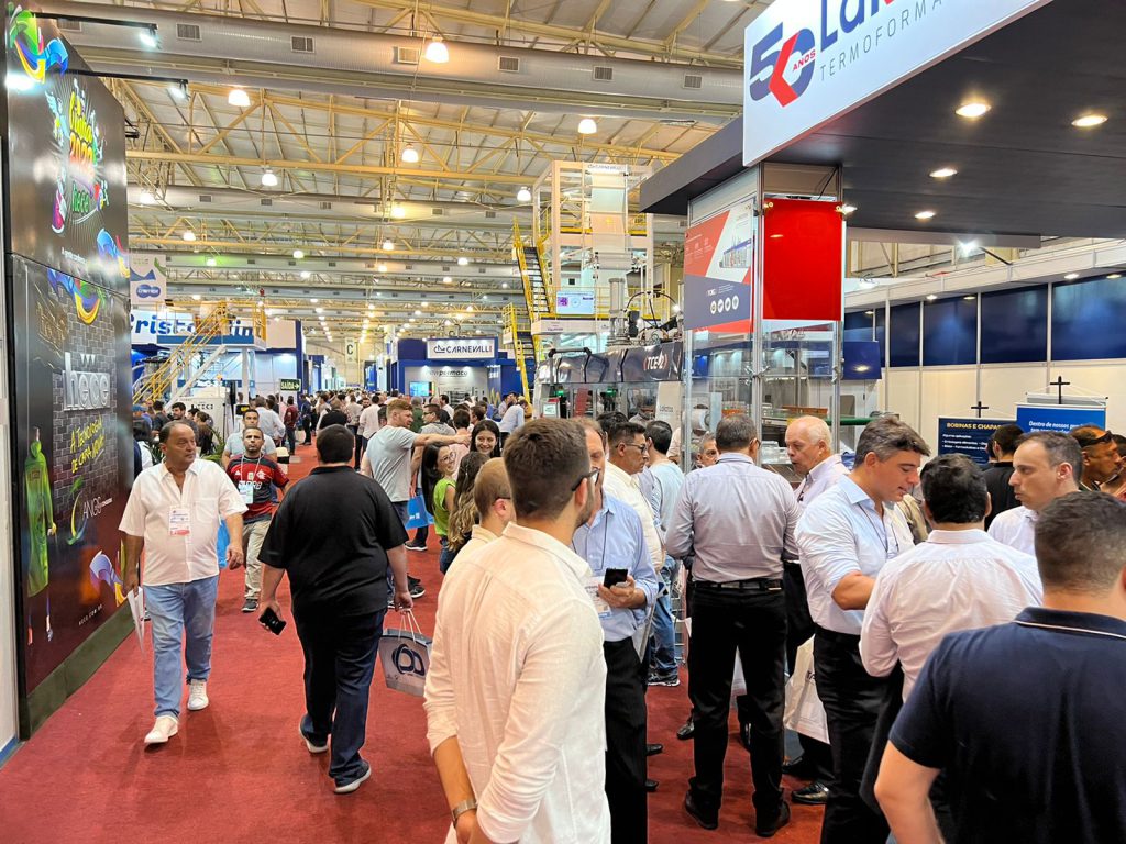 Messe Brasil lança INTERPLAST 2024 que reúne em Joinville-SC toda a cadeia da indústria de transformação do plástico