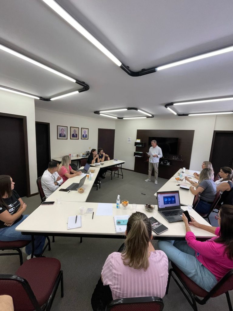 SIMPESC: Reunião do grupo PILARES DO CONHECIMENTO