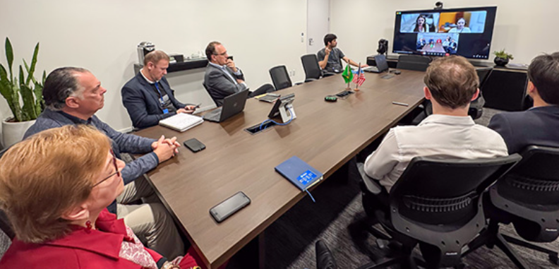 Reunião virtual entre Consulado dos EUA e FIESC avalia impactos do tarifaço