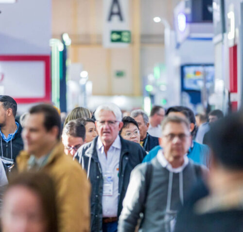 Expositores de Máquinas e Equipamentos levam Tecnologias para Automação de Processos à INTERPLAST