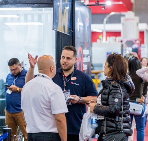 AUTOMAÇÃO INTELIGENTE e tecnologias de reciclagem ganham destaque na INTERPLAST