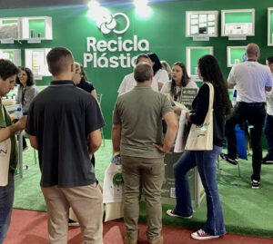 ESPAÇO RECICLA PLÁSTICO reúne diferentes elos da economia circular na Interplast 2026